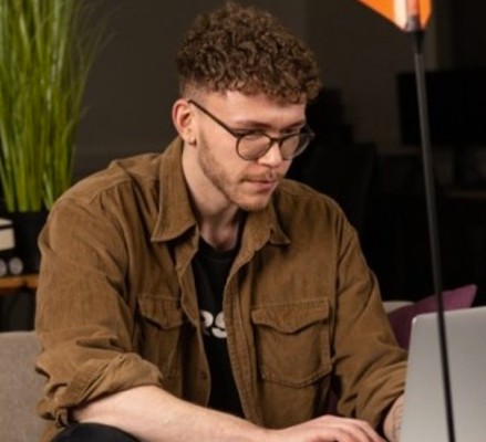 Portrait of Steffen Holter